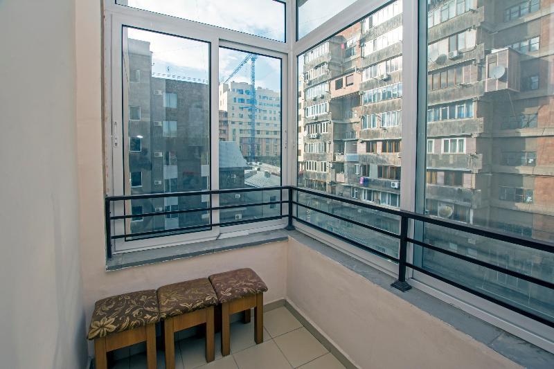 Flatsinyerevan At Aram Street Eksteriør bilde